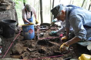 rock shelter dig