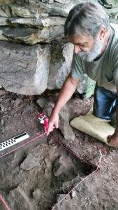 SR rock shelter volunteer dig marking